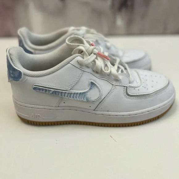 ! AIR FORCE 1 GS 'WHITE BLEACHED CORAL CLOUDS 7 y - Picture 4 of 9